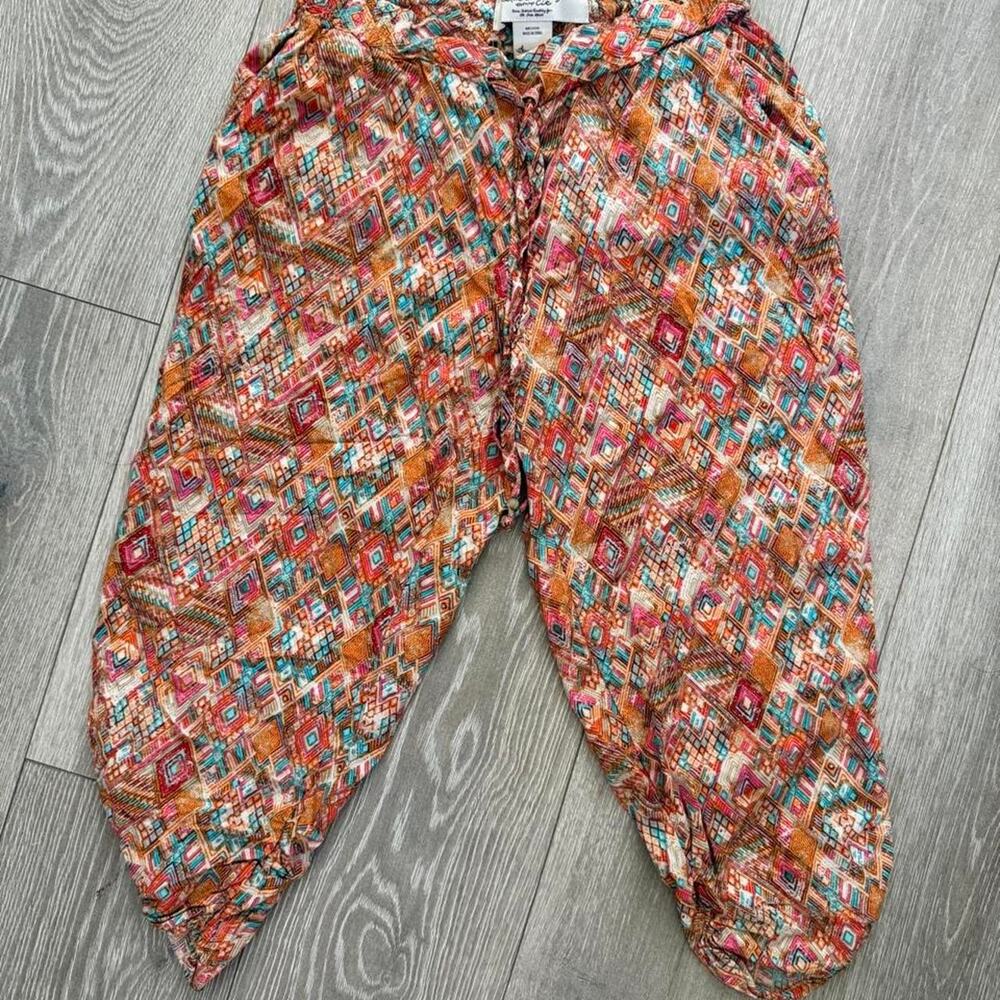 Multi colored geometric print pants